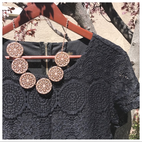 ❌DONATED❌ Laundry | Black Lace Shift Dress - Picture 2 of 5